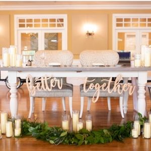 Sweetheart table sign